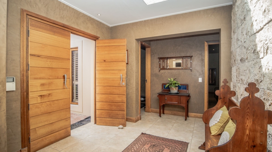 4 Bedroom Property for Sale in The Coves North West